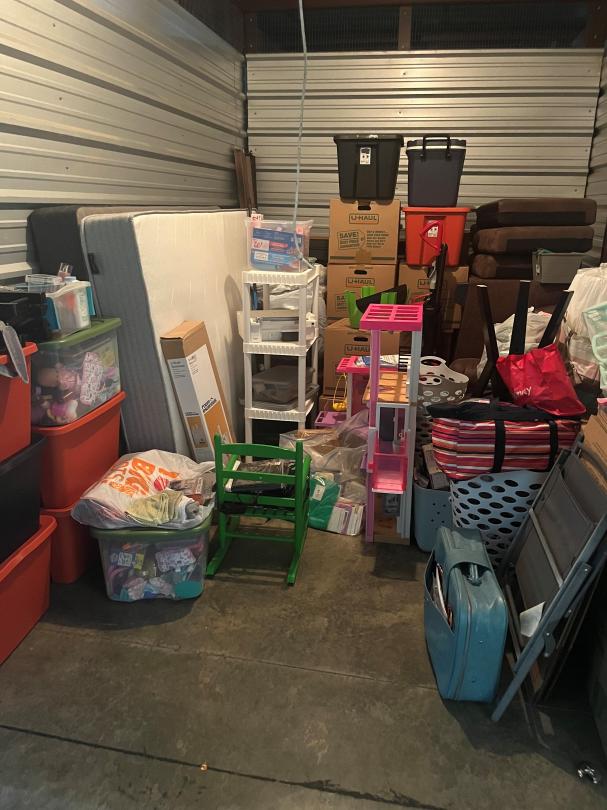 Storage Unit Auction in Tupelo , MS at Storage Max Tupelo ends on